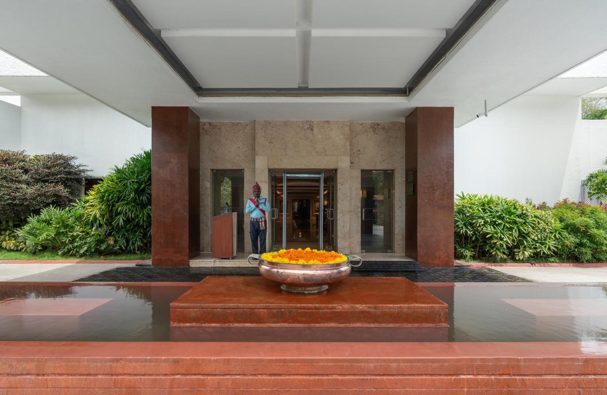 Southern Star,Maisur Dış mekan fotoğraf The Park, New Delhi