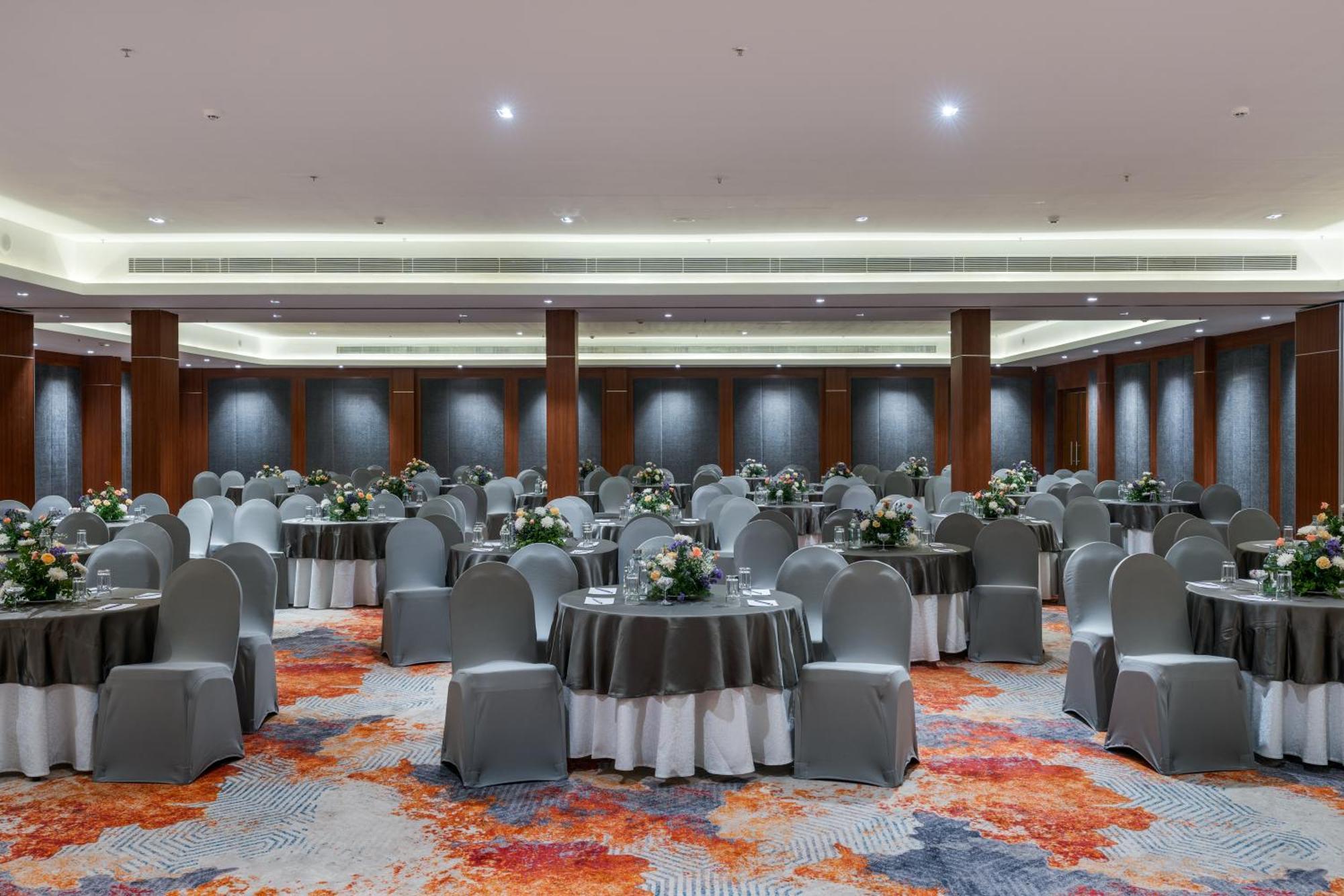 Southern Star,Maisur Dış mekan fotoğraf The Grand Ballroom