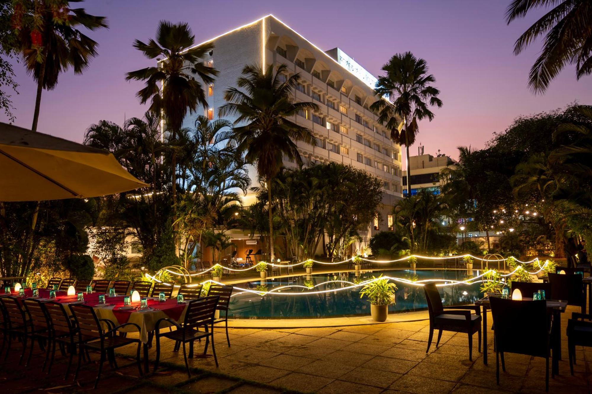 Southern Star,Maisur Dış mekan fotoğraf The Oberoi Mumbai